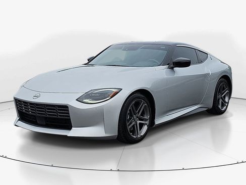 Used 2024 Nissan Z Sport w/ Floor Mat Package image 7