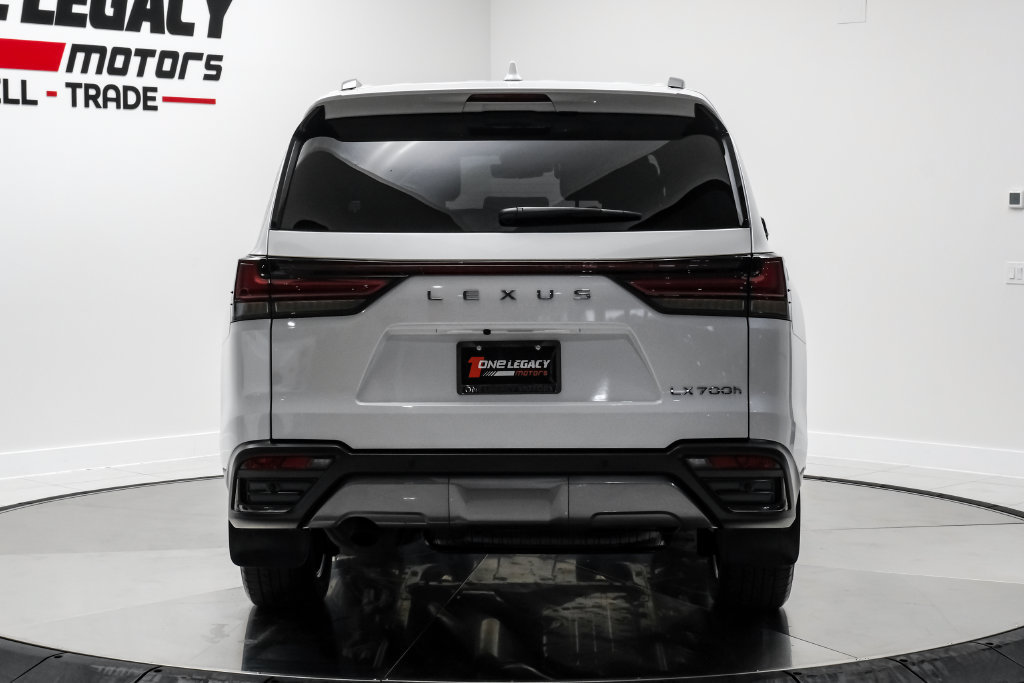 Used 2026 Lexus LX 700h Luxury w/ Appearance Package AWD/4WD image 13