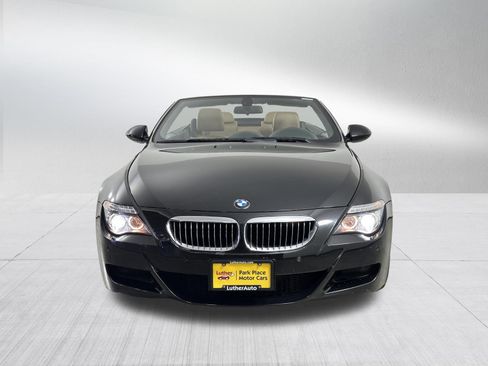 Used 2010 BMW M6 Convertible image 2