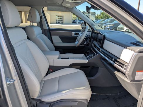 Certified 2025 Hyundai Santa Fe SEL AWD/4WD image 34