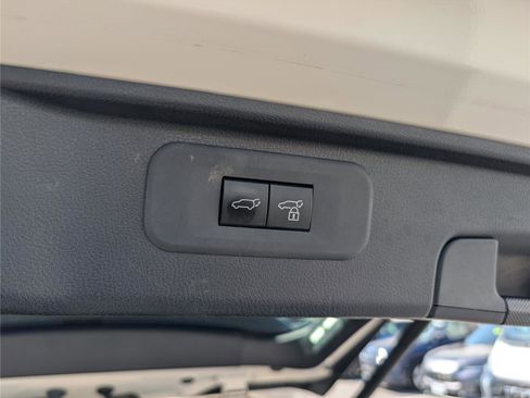 Used 2024 Toyota Grand Highlander AWD image 15