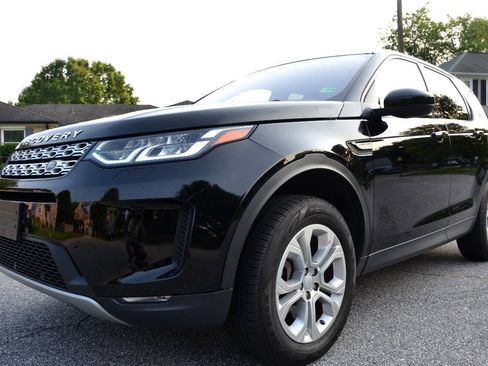 Used 2020 Land Rover Discovery Sport S image 2