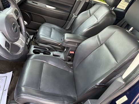 Used 2016 Jeep Compass High Altitude FWD image 13