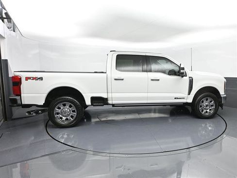 Used 2024 Ford F250 King Ranch w/ Chrome Package AWD/4WD image 32