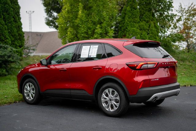 Used 2025 Ford Escape Active FWD image 7