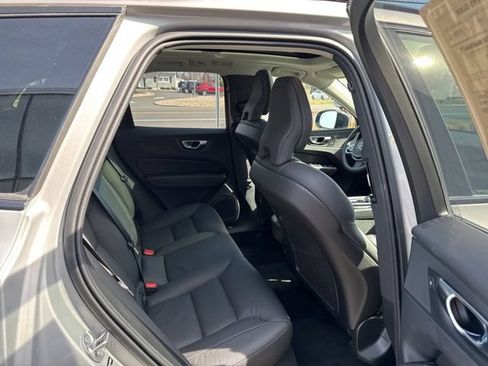 Used 2025 Volvo XC60 B5 Plus w/ Climate Package AWD/4WD image 13