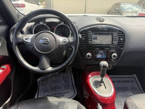 Used 2015 Nissan Juke SL FWD image 14