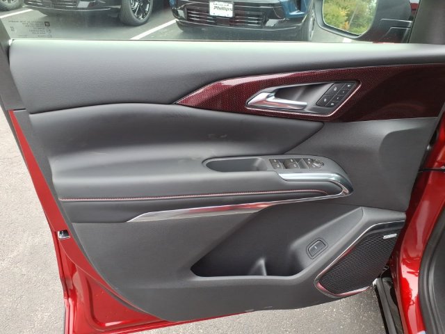 New 2027 Chevrolet Traverse RS w/ LPO, Floor Liner Package AWD/4WD image 12