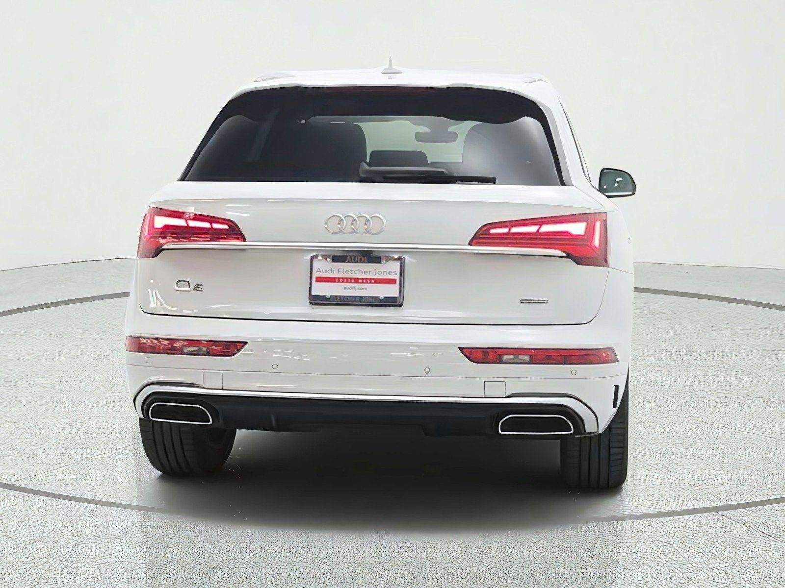 Used 2023 Audi Q5 2.0T Premium w/ Convenience Package AWD/4WD image 6