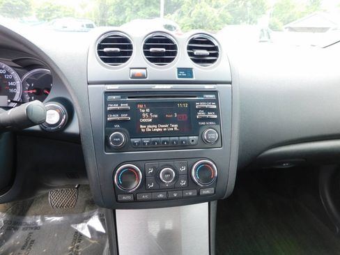 Used 2012 Nissan Altima 2.5 S w/ 2.5S Premium Pkg FWD image 10