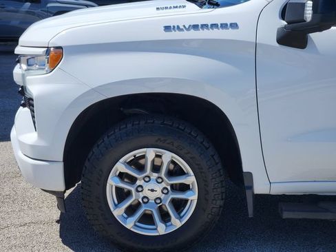 Used 2023 Chevrolet Silverado 1500 RST w/ Convenience Package II AWD/4WD image 5
