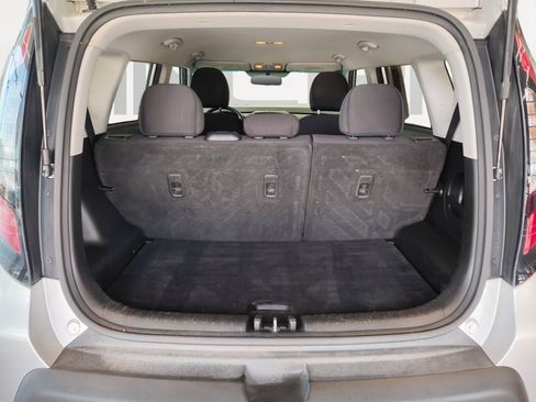 Used 2015 Kia Soul FWD image 13