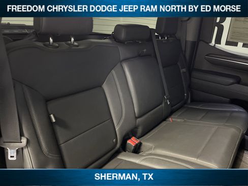 Used 2023 GMC Sierra 1500 SLT image 9