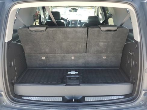 Used 2019 Chevrolet Tahoe Premier AWD/4WD image 10