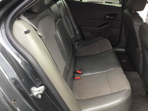 Used 2015 Chevrolet Malibu LT w/ Power Convenience Package FWD image 30