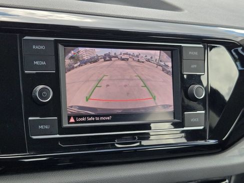 Certified 2024 Volkswagen Taos S FWD image 16