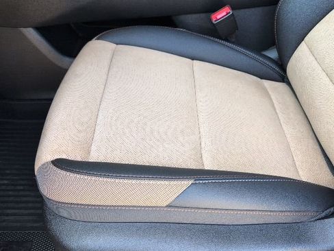 New 2026 Chevrolet Equinox ACTIV w/ Convenience Package III image 13