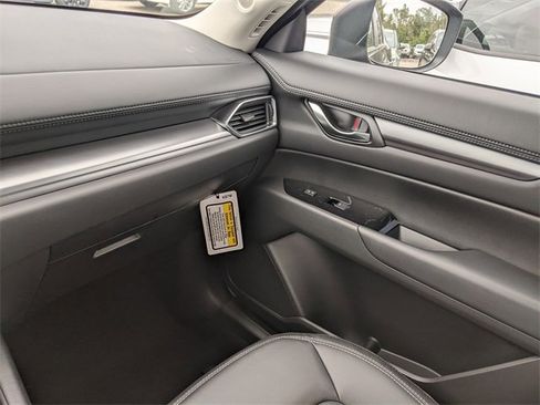 Used 2025 MAZDA CX-5 AWD 2.5 S w/ Preferred Package image 13