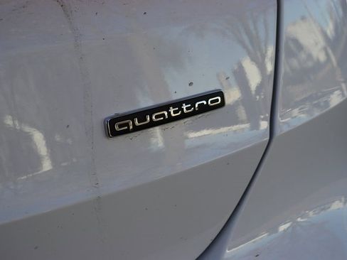 Used 2025 Audi Q3 2.0T Premium image 8