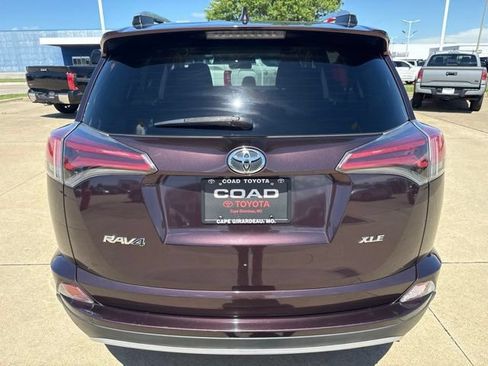 Used 2016 Toyota RAV4 XLE FWD image 4