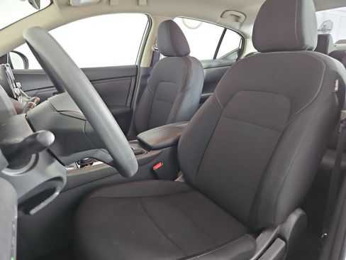 Certified 2025 Nissan Sentra S FWD image 14
