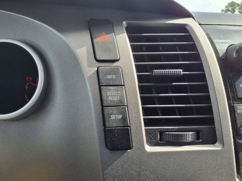 Used 2012 Toyota Tundra 2WD CrewMax w/ SR5 Pkg image 8
