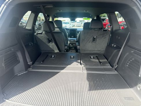 New 2026 GMC Acadia Elevation w/ Black Edition AWD/4WD image 11