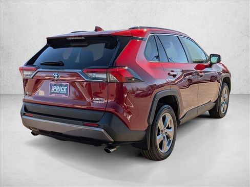 Used 2019 Toyota RAV4 Limited image 5