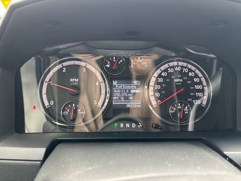 Used 2011 RAM 2500 Laramie w/ Cold Weather Group image 16