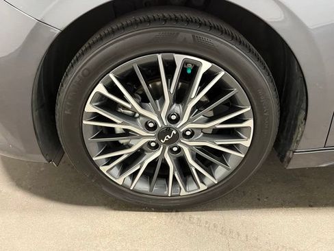 Used 2022 Kia Forte GT-Line w/ GT-Line Premium Package FWD image 28