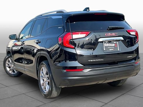 Used 2024 GMC Terrain SLT AWD/4WD image 12