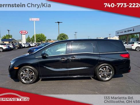 Used 2023 Honda Odyssey Elite image 4