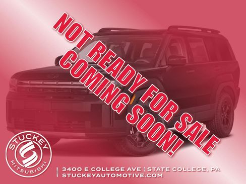 Used 2025 Hyundai Santa Fe XRT AWD/4WD image 1