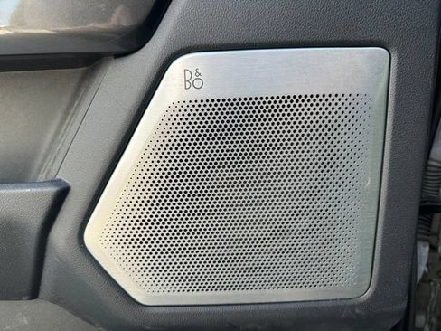 Used 2023 Ford F150 Lariat w/ Equipment Group 502A High AWD/4WD image 19