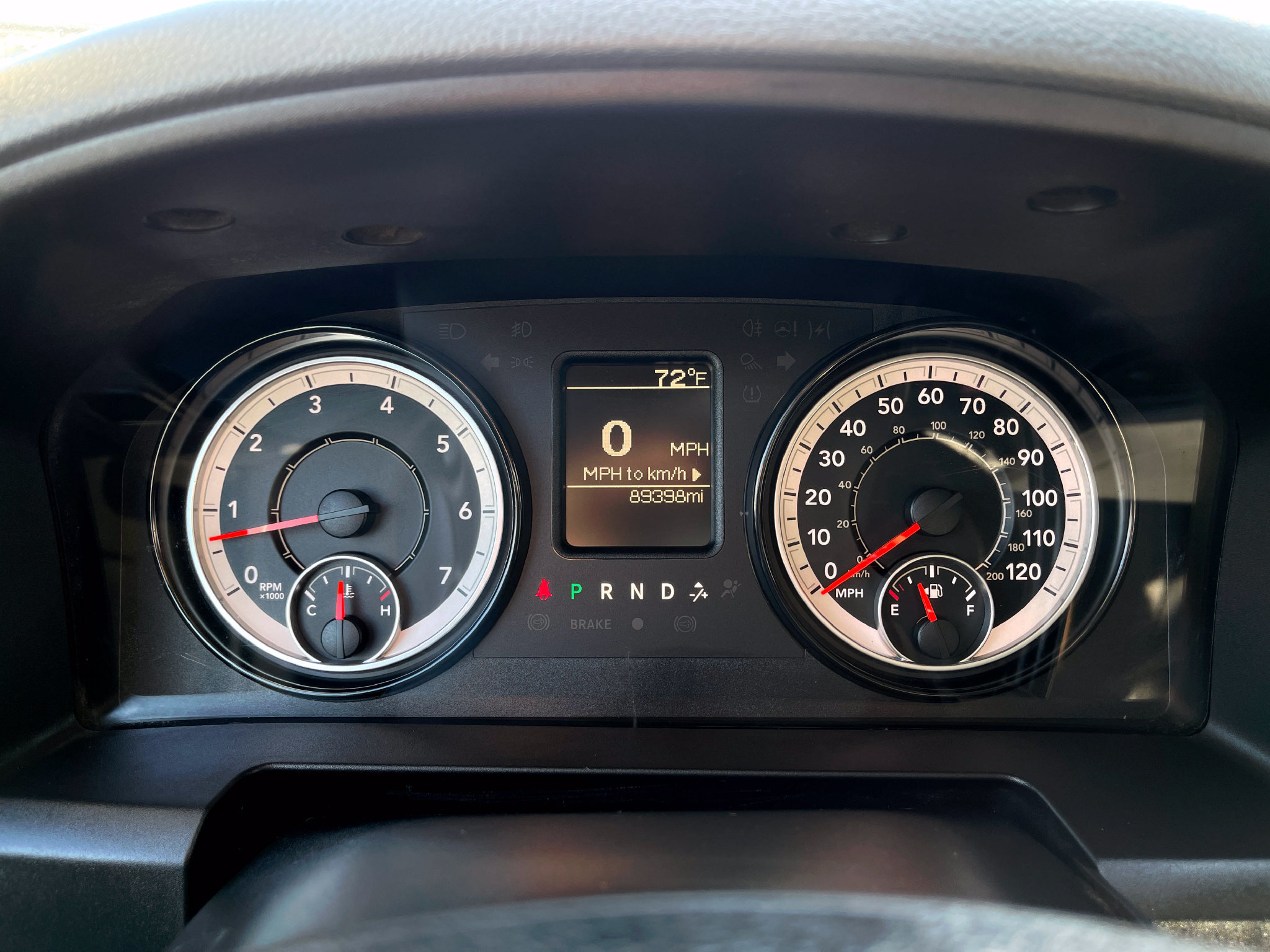 Used 2018 RAM 2500 Tradesman w/ Chrome Appearance Group AWD/4WD image 19