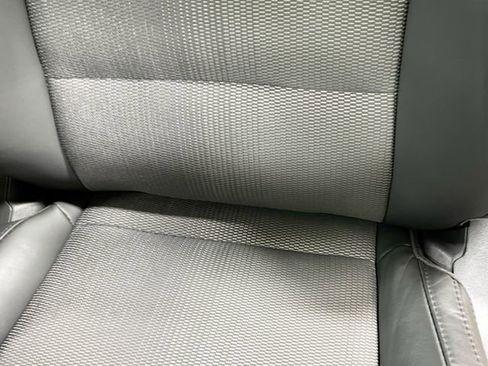 Certified 2023 Kia Niro EX FWD image 20