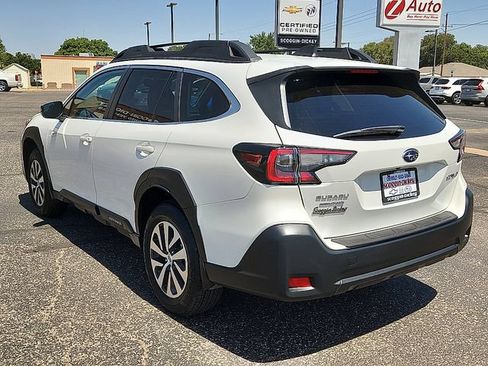 Certified 2025 Subaru Outback Premium AWD/4WD image 3