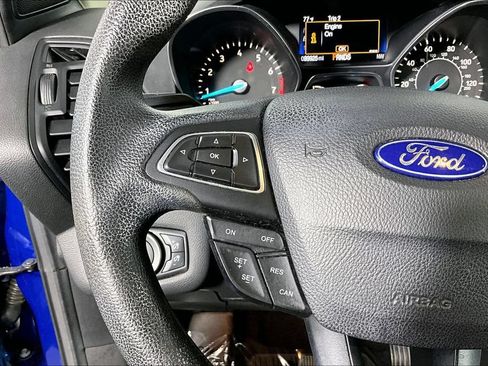 Used 2017 Ford Escape S FWD image 18