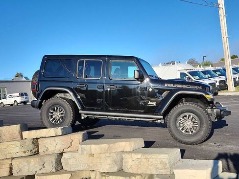 New 2024 Jeep Wrangler Unlimited Rubicon 392 image 11