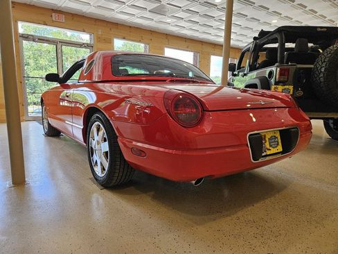Used 2004 Ford Thunderbird RWD image 29