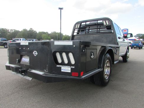 Used 2021 RAM 3500 Tradesman w/ Chrome Appearance Group image 6