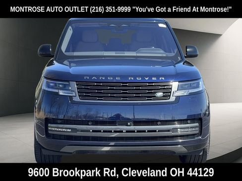 Used 2023 Land Rover Range Rover Long Wheelbase SE AWD/4WD image 9