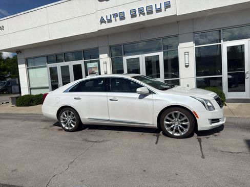 Used 2016 Cadillac XTS Luxury w/ Driver Awareness Package AWD/4WD image 2