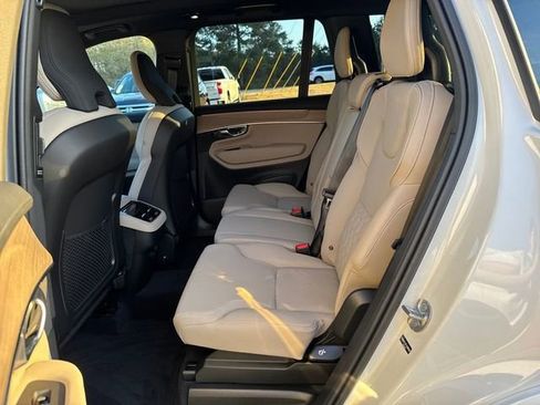 Used 2026 Volvo XC90 B6 Core w/ Protection Package Premier AWD/4WD image 32