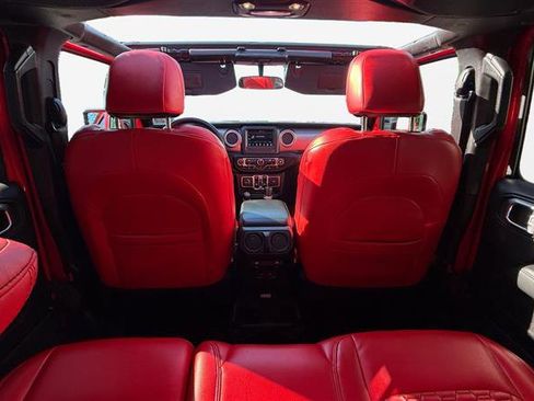 Used 2020 Jeep Wrangler Unlimited Sahara AWD/4WD image 24