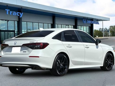 Certified 2026 Honda Civic Sport image 6