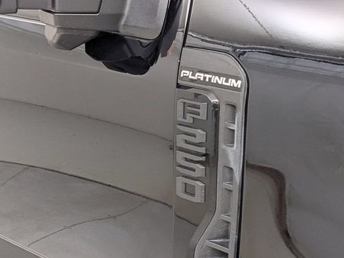 Certified 2025 Ford F250 Platinum AWD/4WD image 44