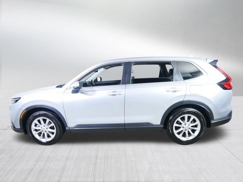 Used 2025 Honda CR-V EX-L image 4