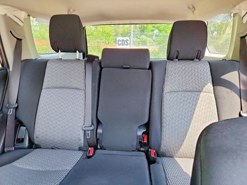 Used 2024 Toyota 4Runner SR5 AWD/4WD image 6