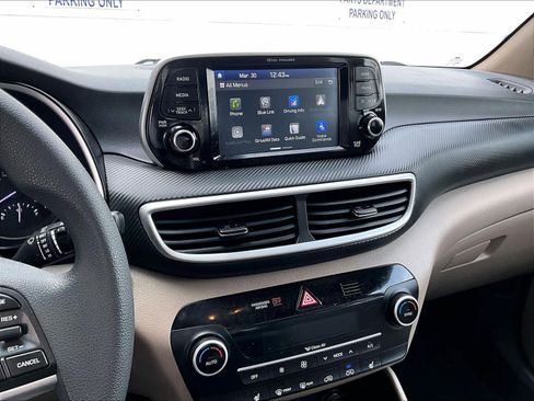 Used 2019 Hyundai Tucson SEL image 19